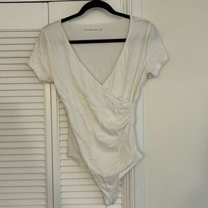 White Abercrombie short sleeved bodysuit, worn once like new